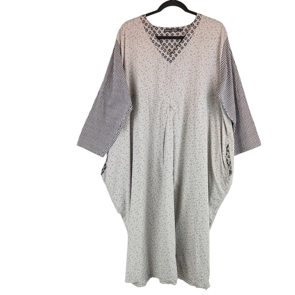 Gudrun Sjoden Dresses & Skirts - Gudrun Sjoden Black and White Midi Dress